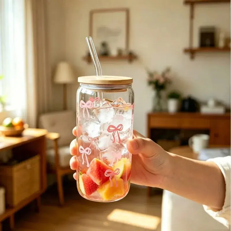 Gobelet Transparent Avec Paille En Verre