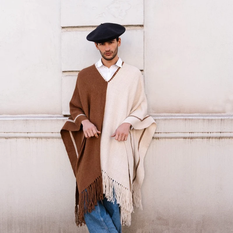 Llama Wool Knitted Poncho (Cream & Brown)