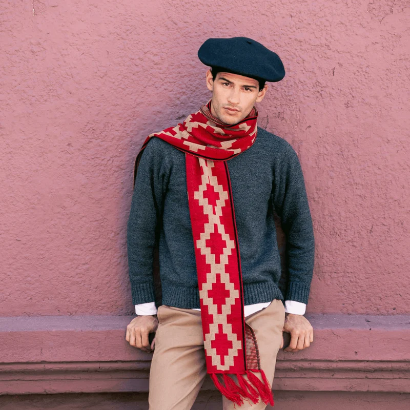 Guarda Pampa Knitted Scarf
