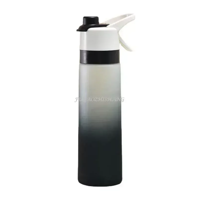 Gourde de sport 700 ml avec brumisateur
