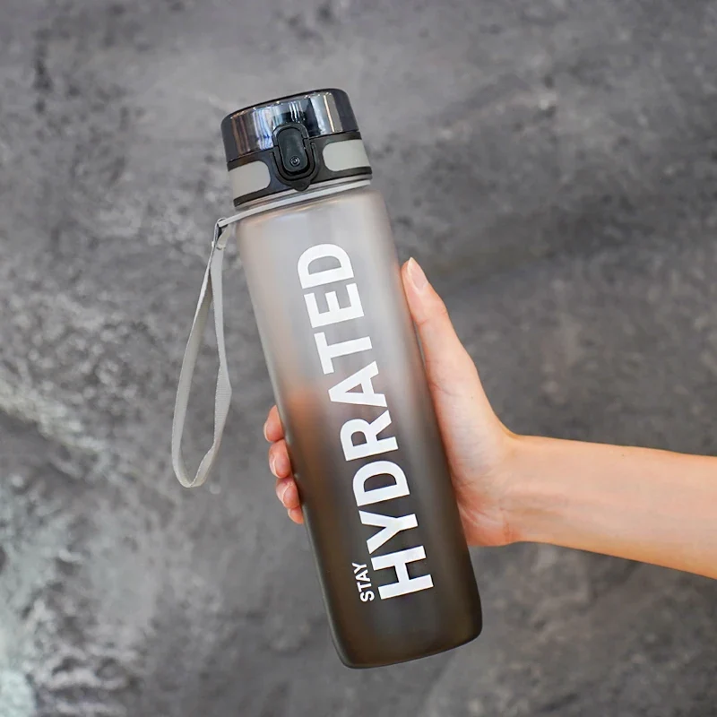 Gourde en plastique sans BPA 1 L