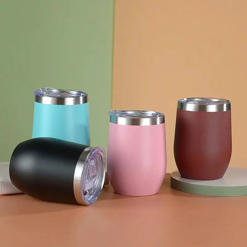 Tasse isotherme coquille d’œuf - Format compact élégant