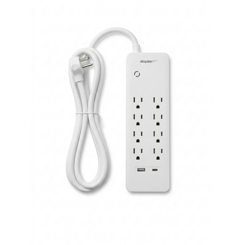 Staples Tech – Parasurtenseur à 8 prises de 2 100 J avec ports USB‑A et USB‑C – Câble de 5 pi – Blanc