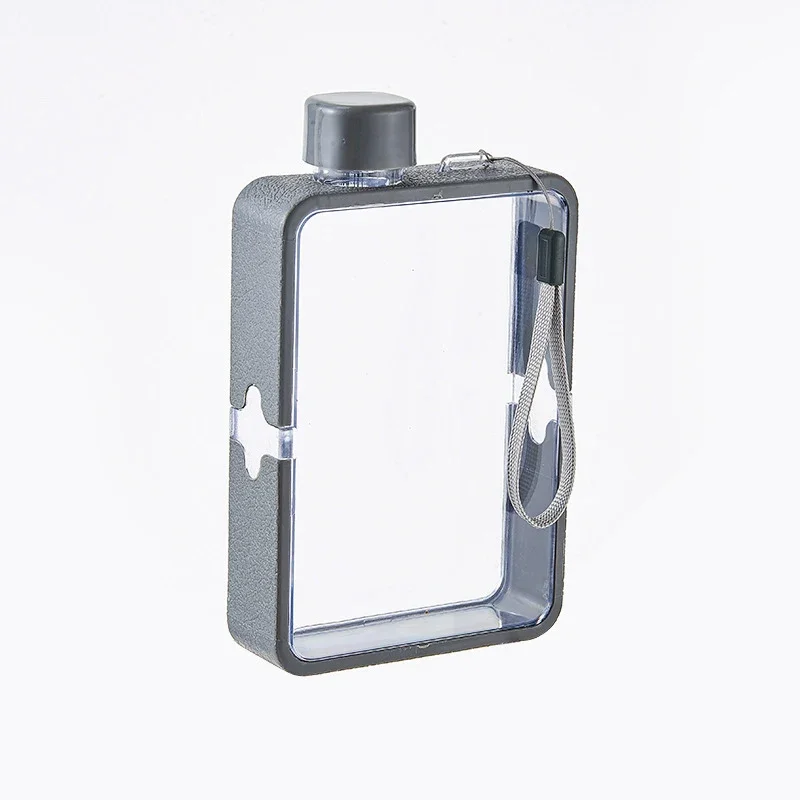 Gourde Plastique Plate
