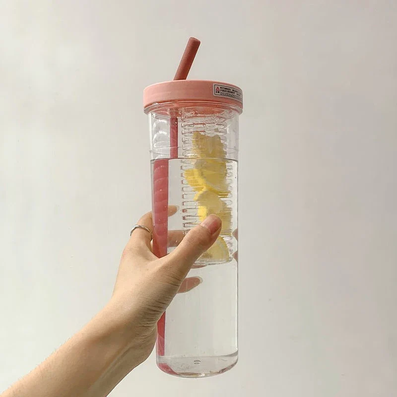 Gourde en verre avec paille