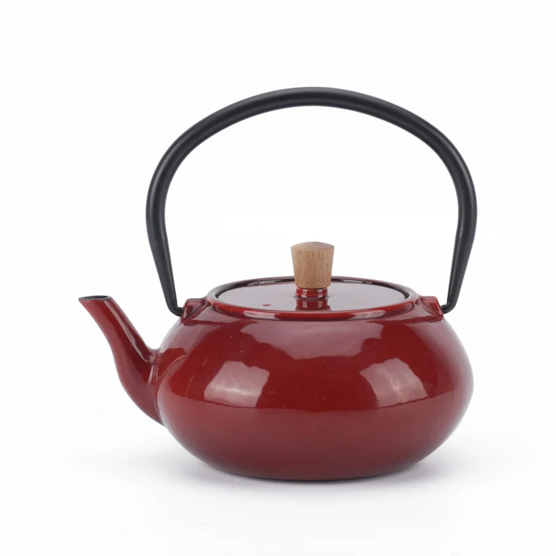 Minimal Enamelled Cast Iron Teapot - Classic Red - 0.6 L